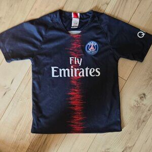 Fly Emirates Soccer jersey youth medium